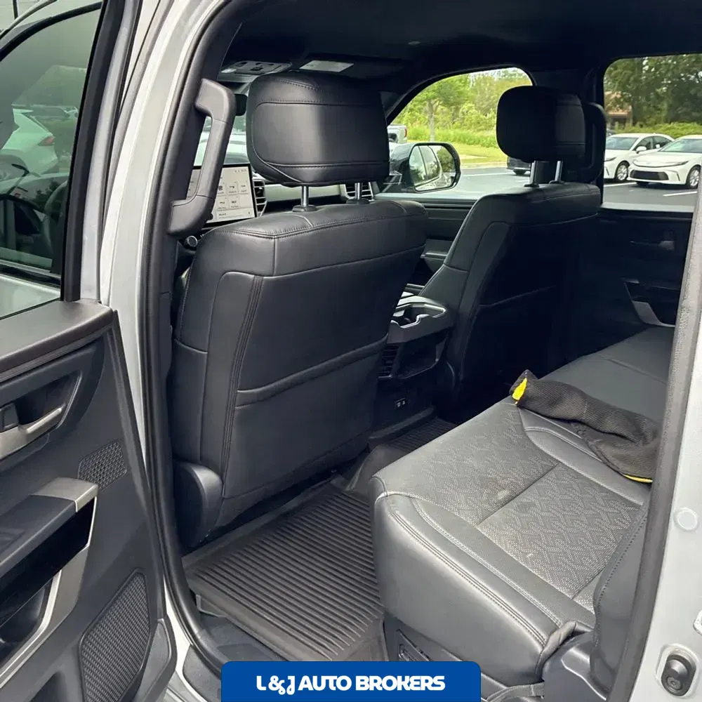2025 Toyota Tundra Limited HV