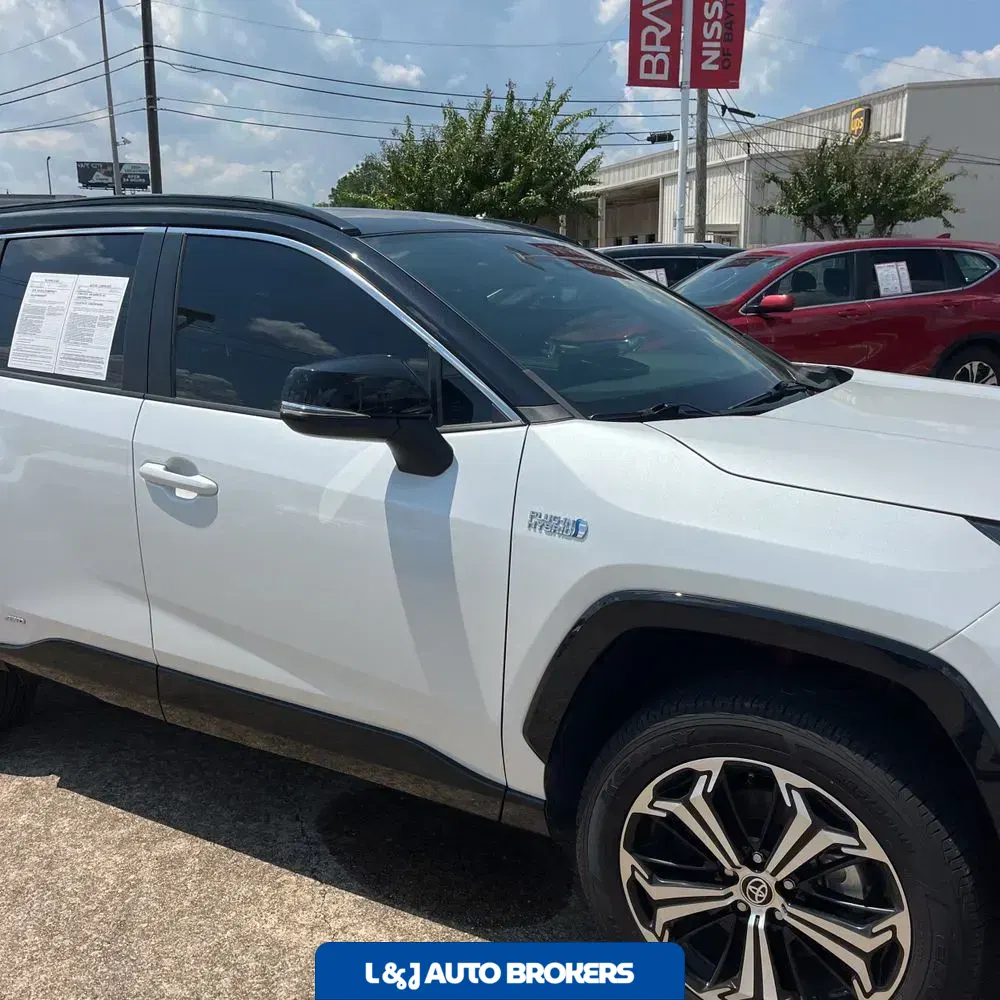 2024 Toyota RAV4 Prime XSE