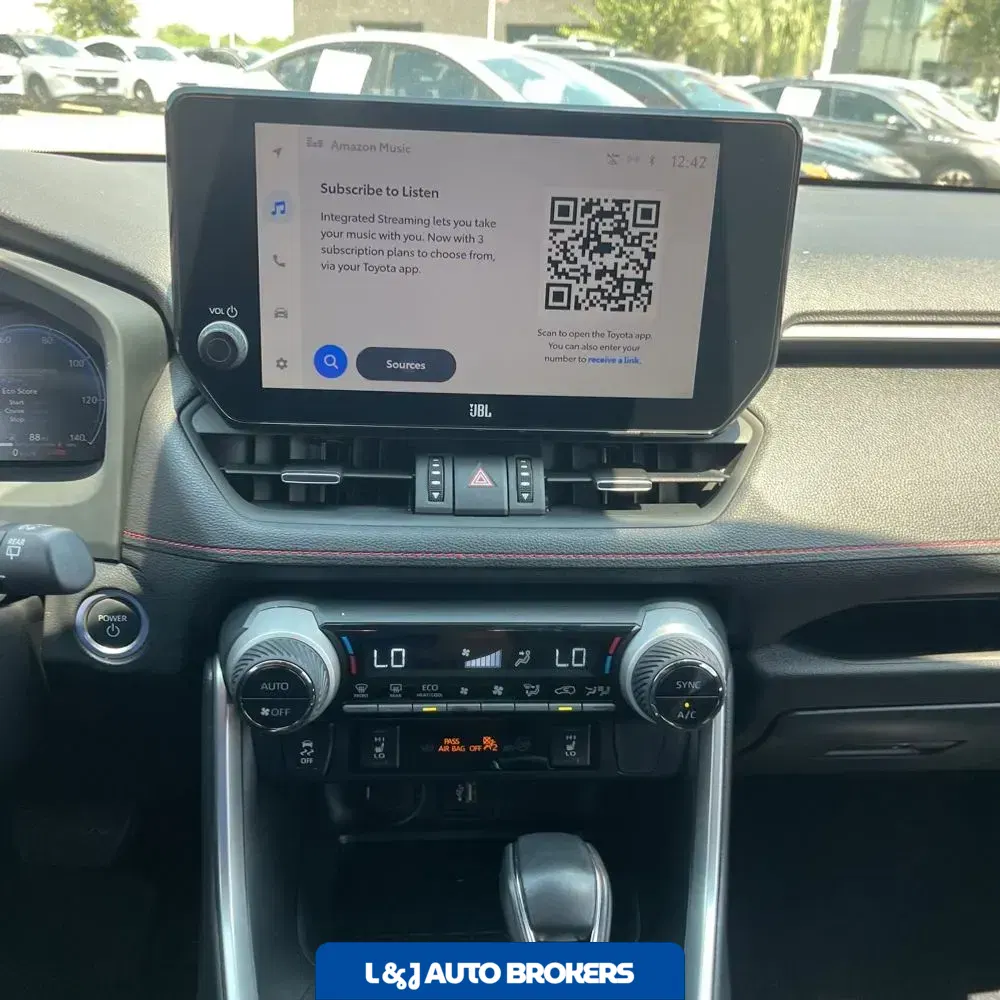 2024 Toyota RAV4 Prime XSE