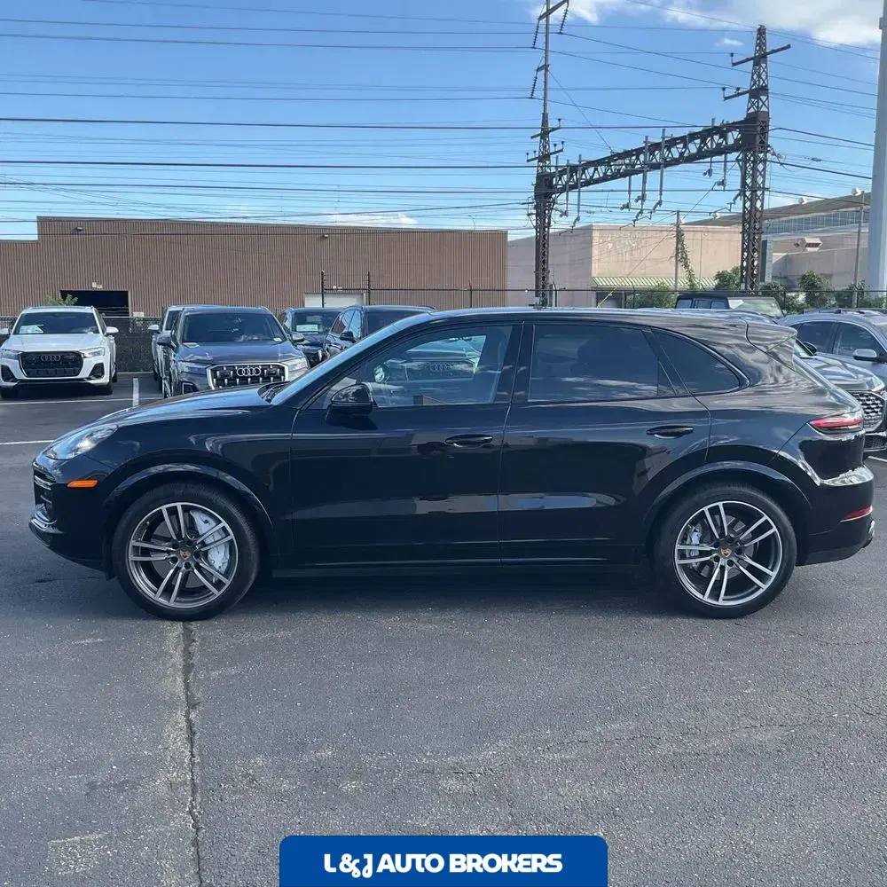 2020 Porsche Cayenne Turbo