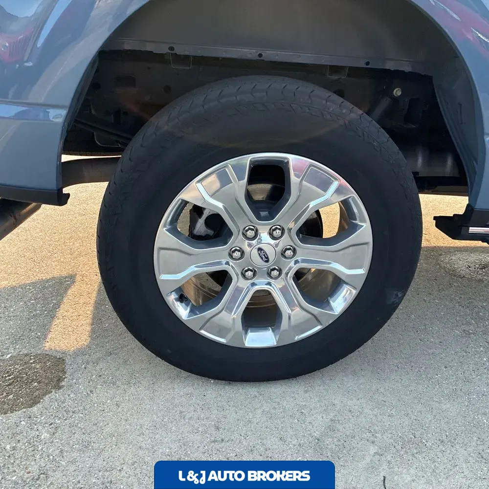 2023 Ford F-150 Platinum