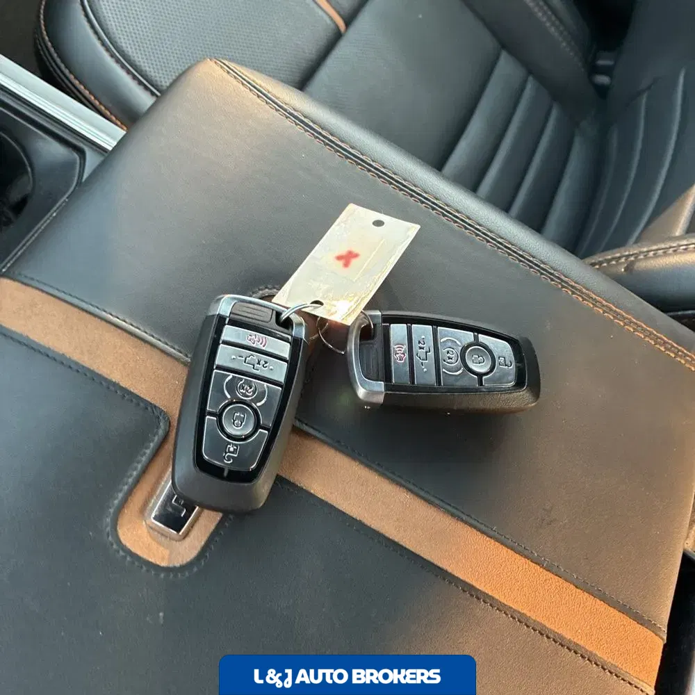 2023 Ford F-150 Platinum