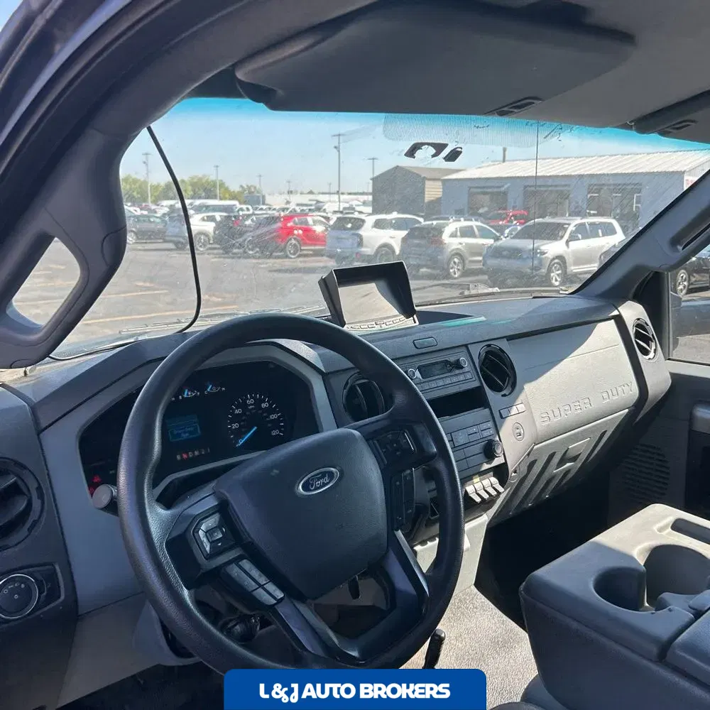 2022 Ford Commercial CA84-207 CONV CAB  TRUCK 4X2 6.7L