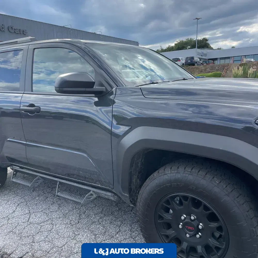 2025 Toyota 4Runner SR5