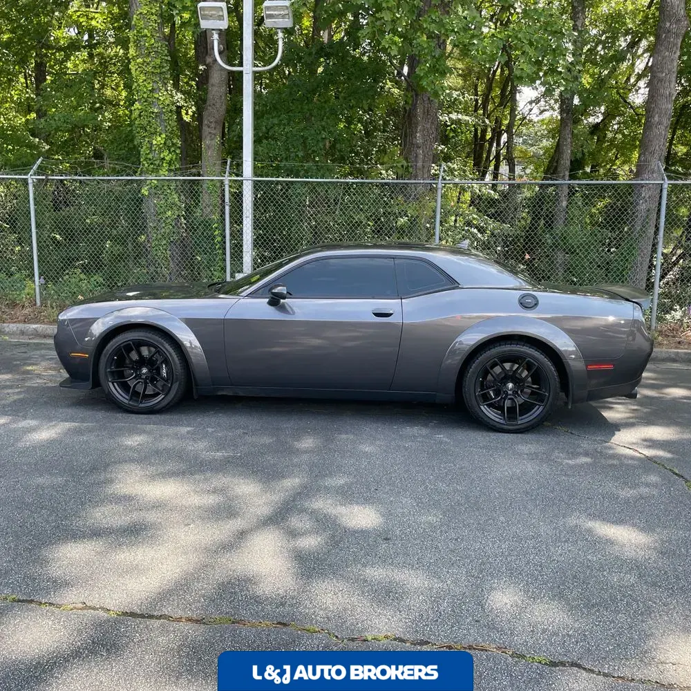 2022 Dodge Challenger R/T SCAT PACK