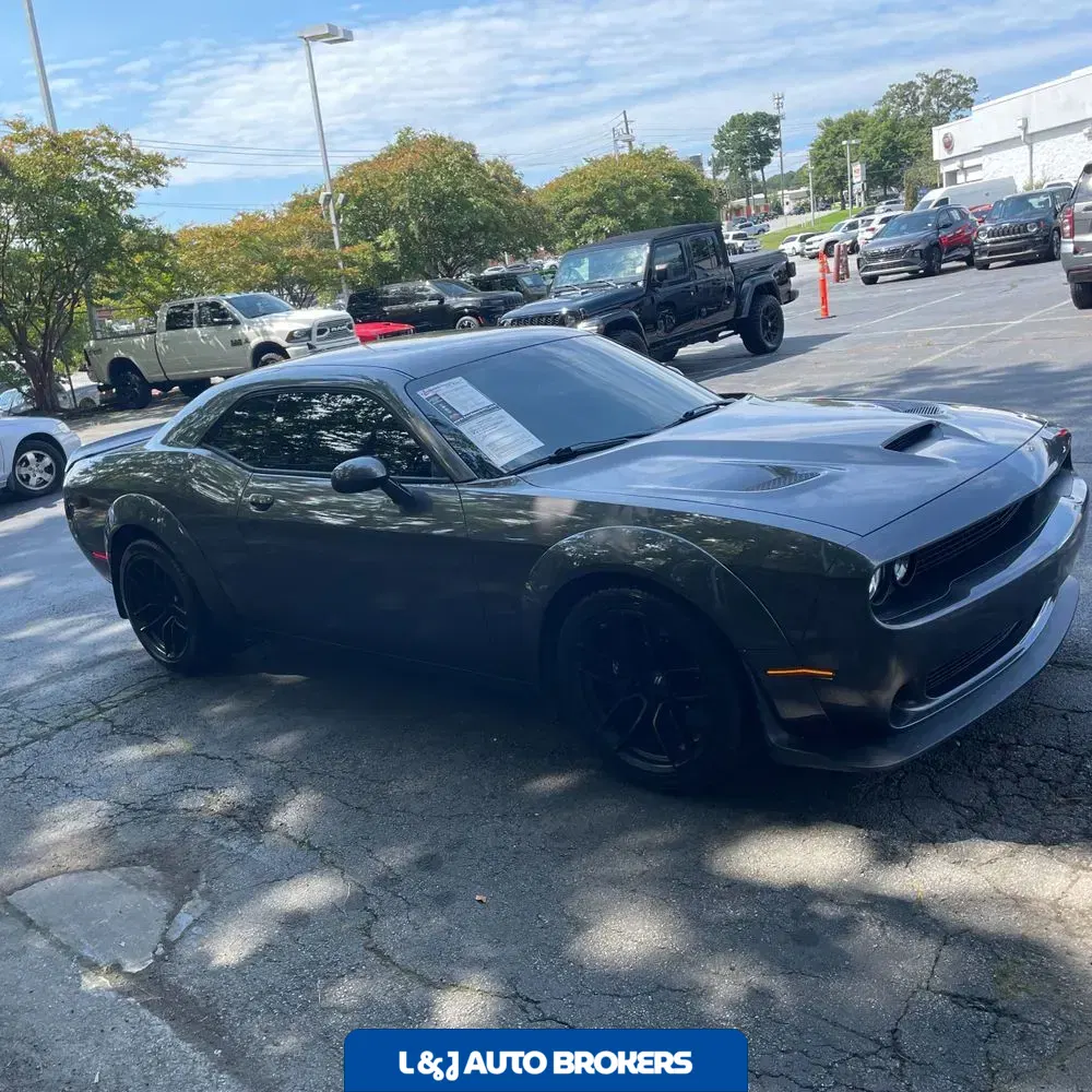 2022 Dodge Challenger R/T SCAT PACK