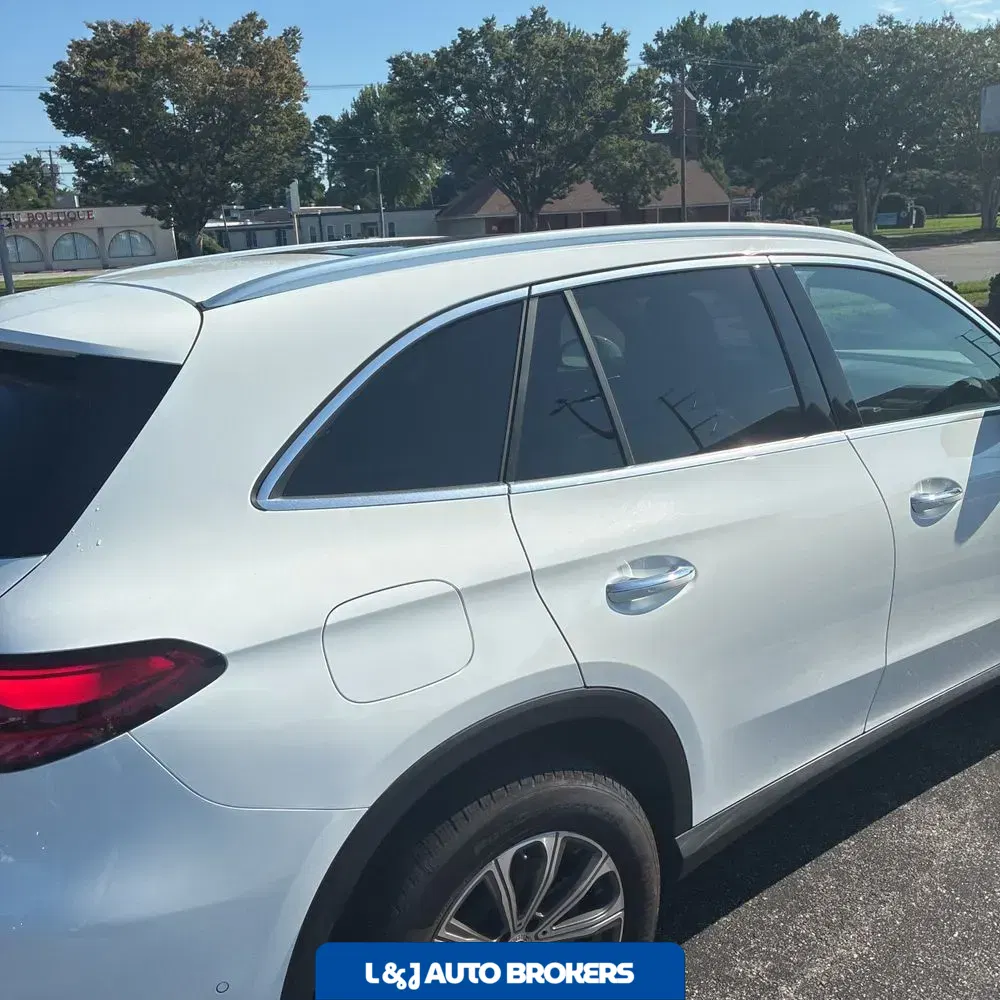 2025 Mercedes-Benz GLC GLC 300 4MATIC
