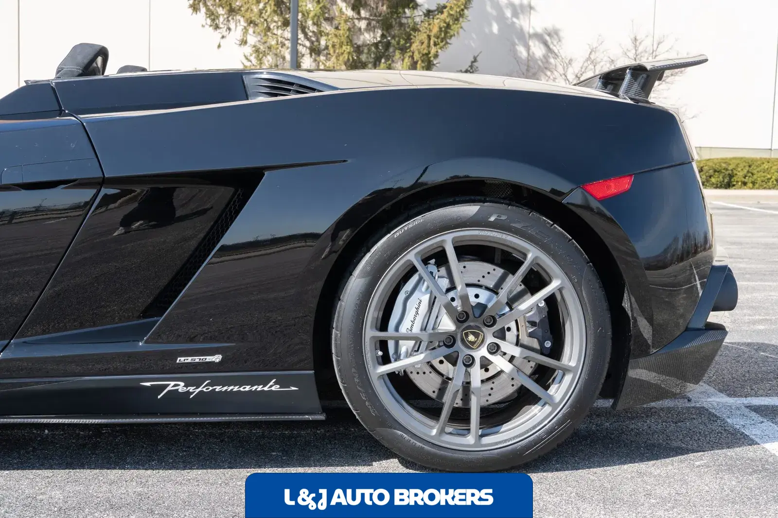 2012 Lamborghini Gallardo LP570-4 Spyder Performante