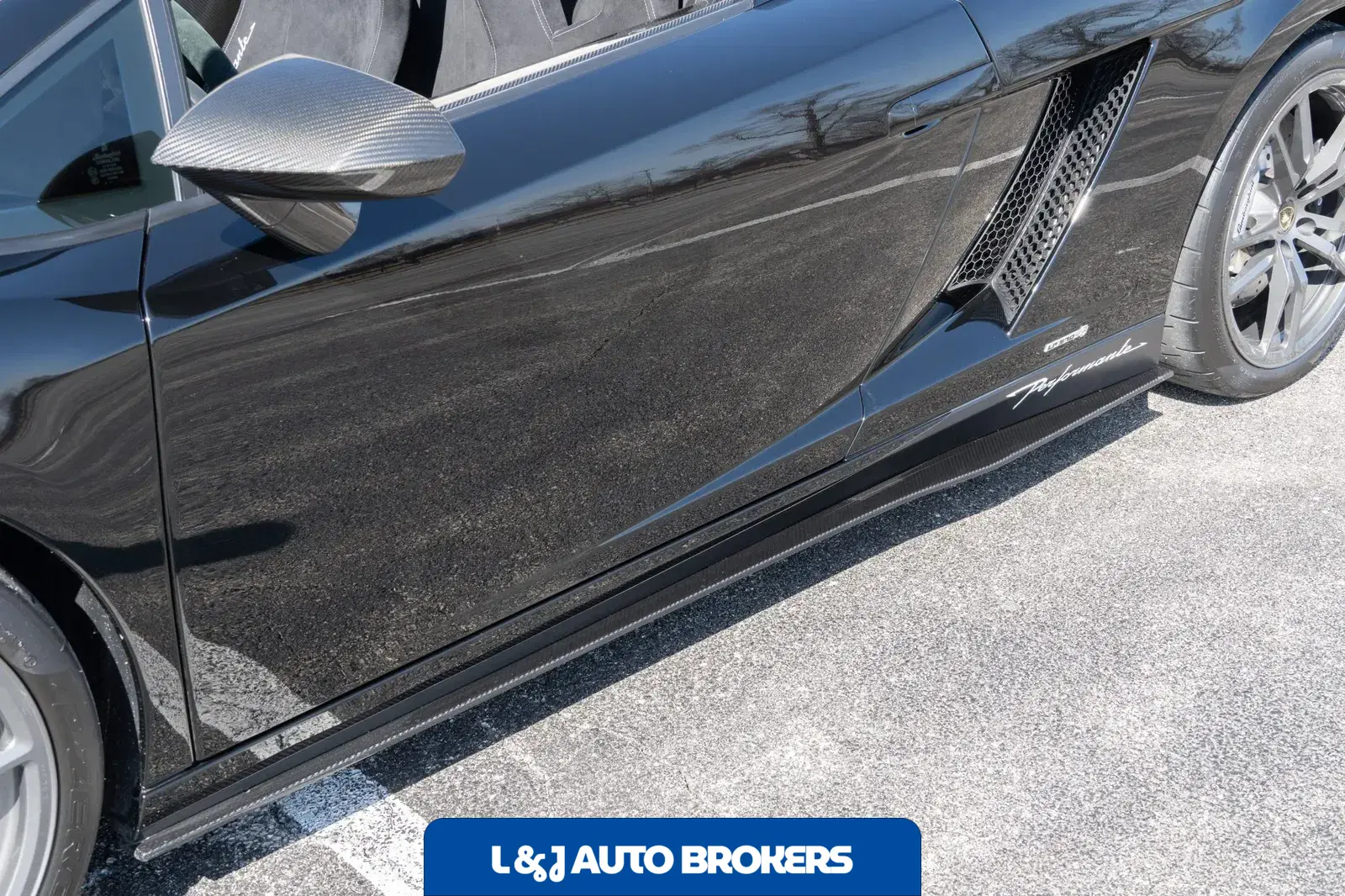 2012 Lamborghini Gallardo LP570-4 Spyder Performante