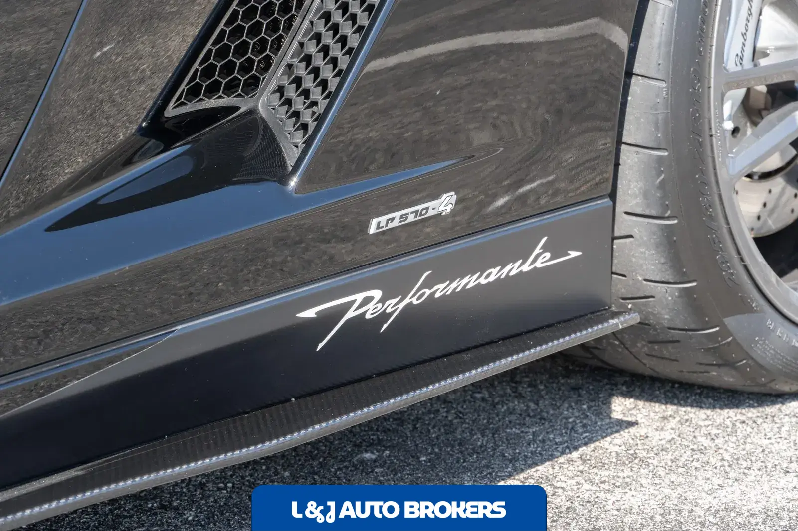 2012 Lamborghini Gallardo LP570-4 Spyder Performante