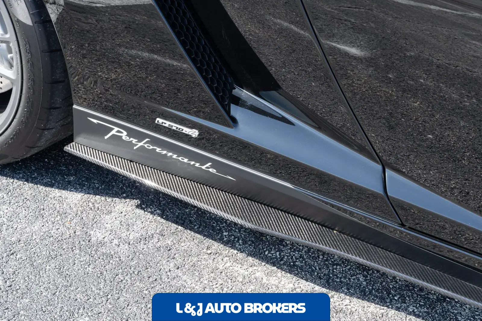 2012 Lamborghini Gallardo LP570-4 Spyder Performante