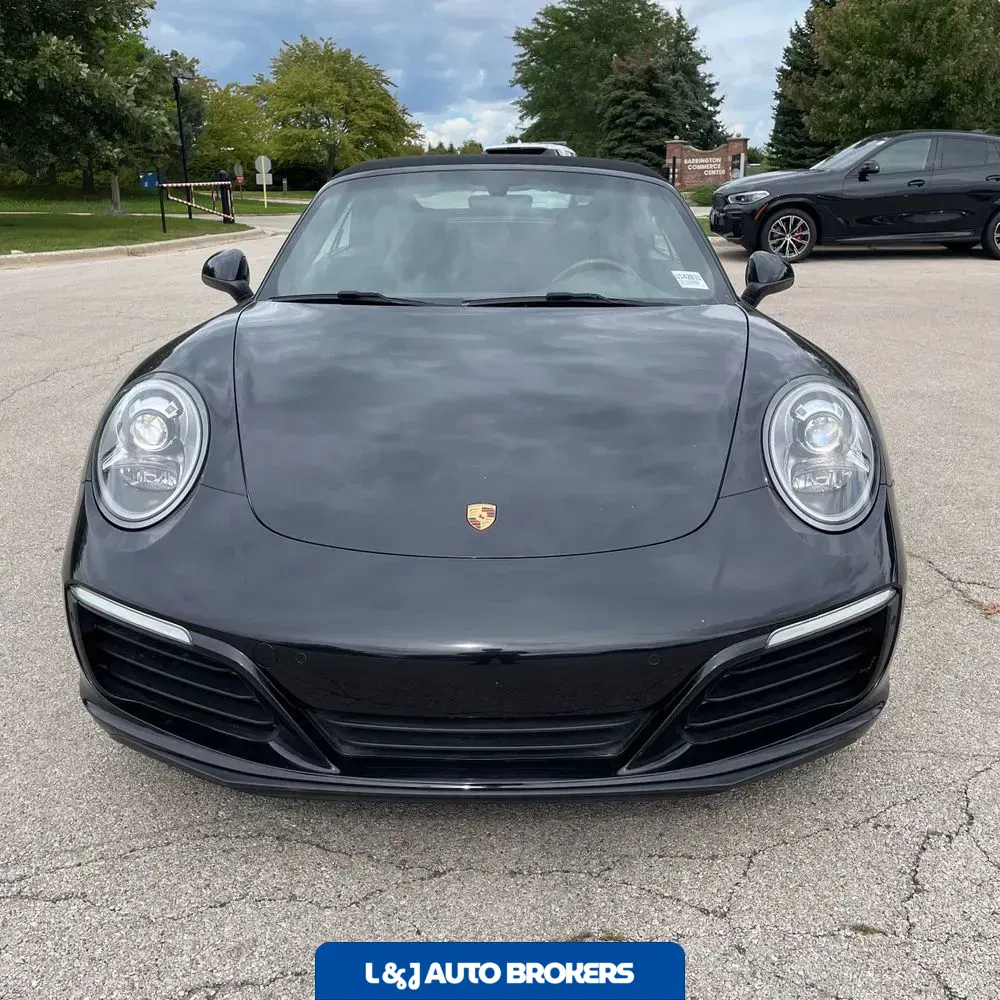 2017 Porsche 911 Carrera