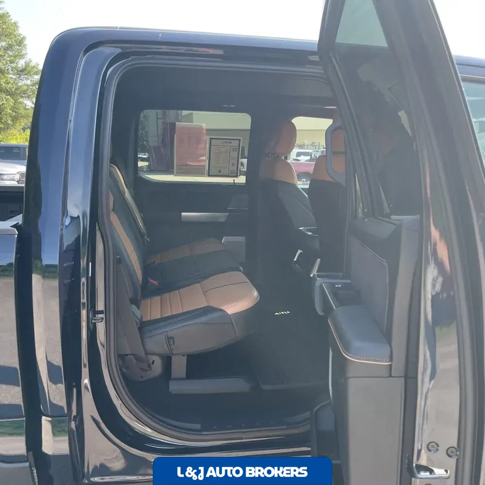 2024 Ford F-250 Super Duty Platinum