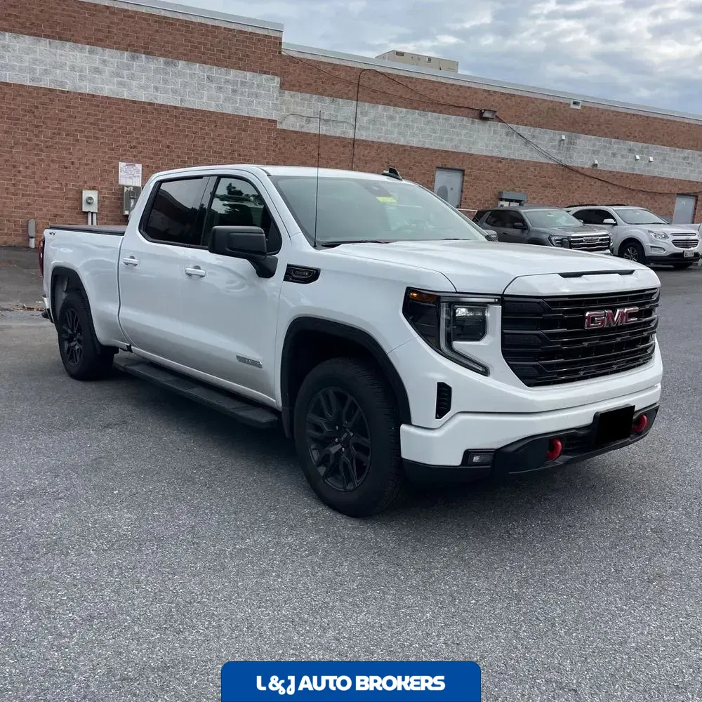 2025 GMC Sierra 1500 Elevation