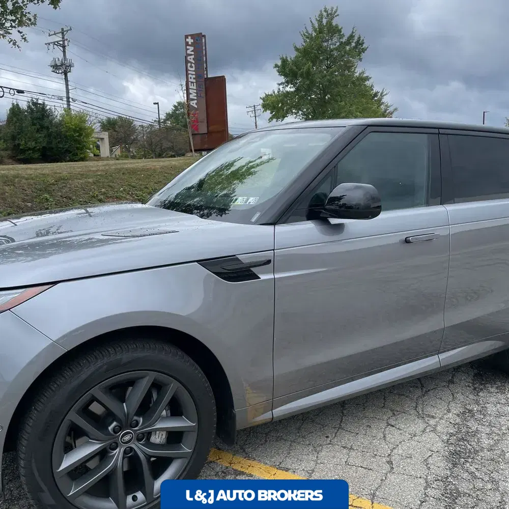 2025 Land Rover Range Rover Sport Dynamic SE P400