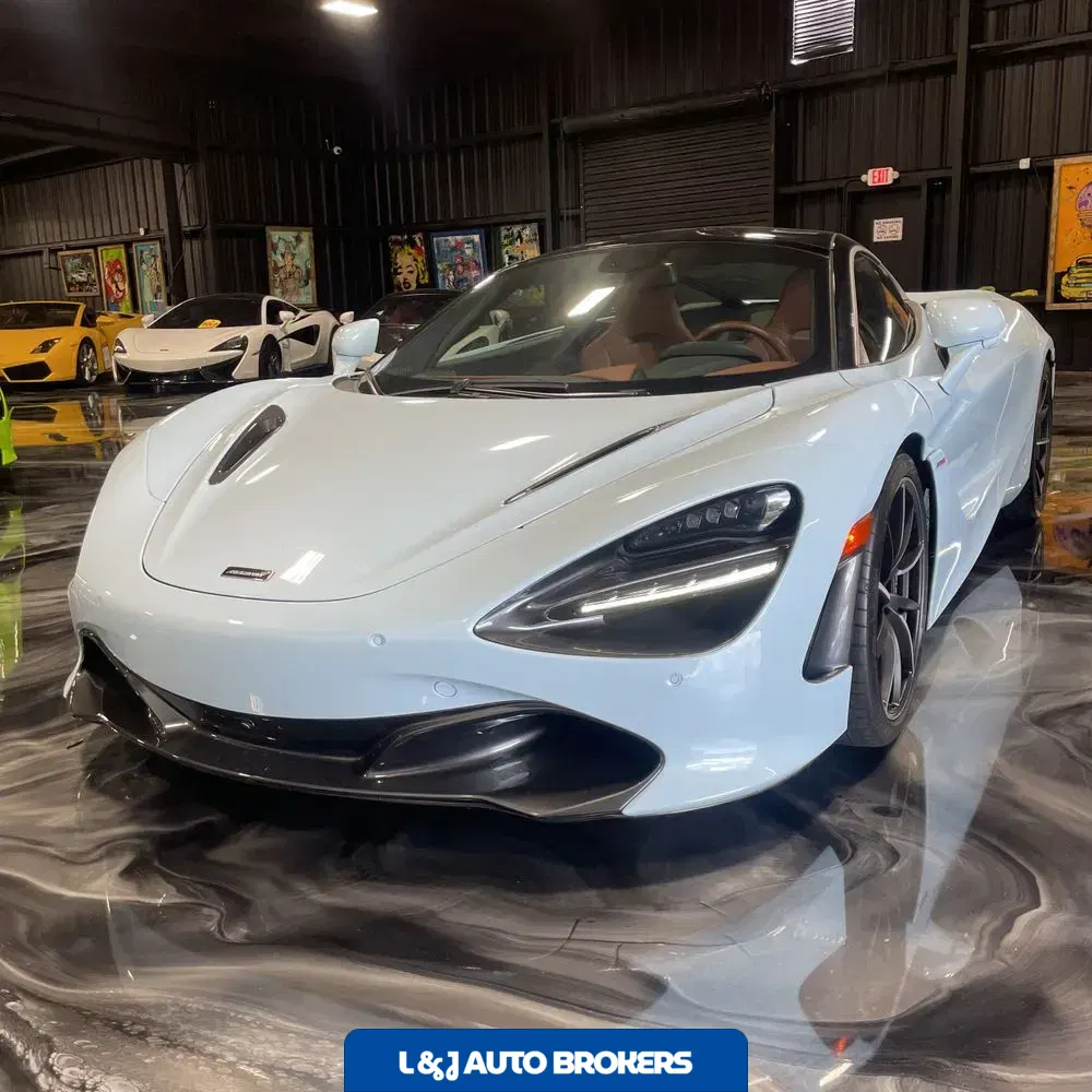 2018 McLaren 720S Base