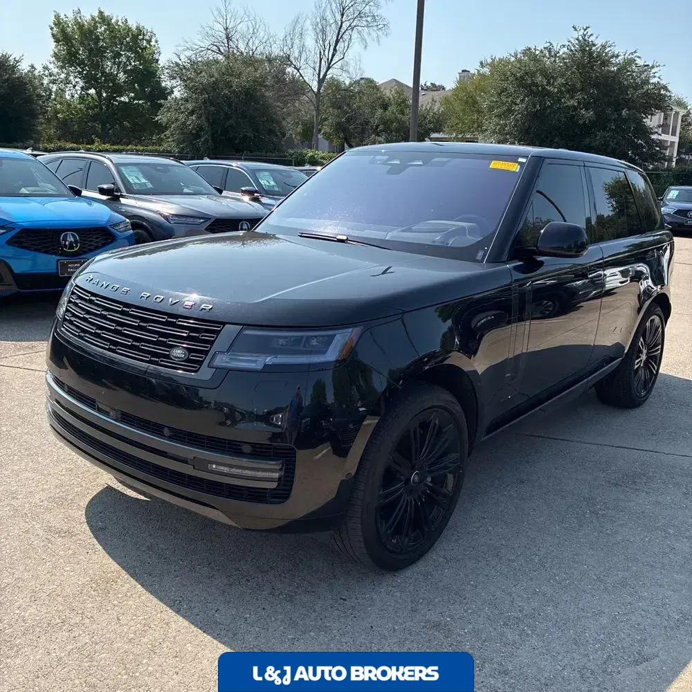 2023 Land Rover Range Rover SE
