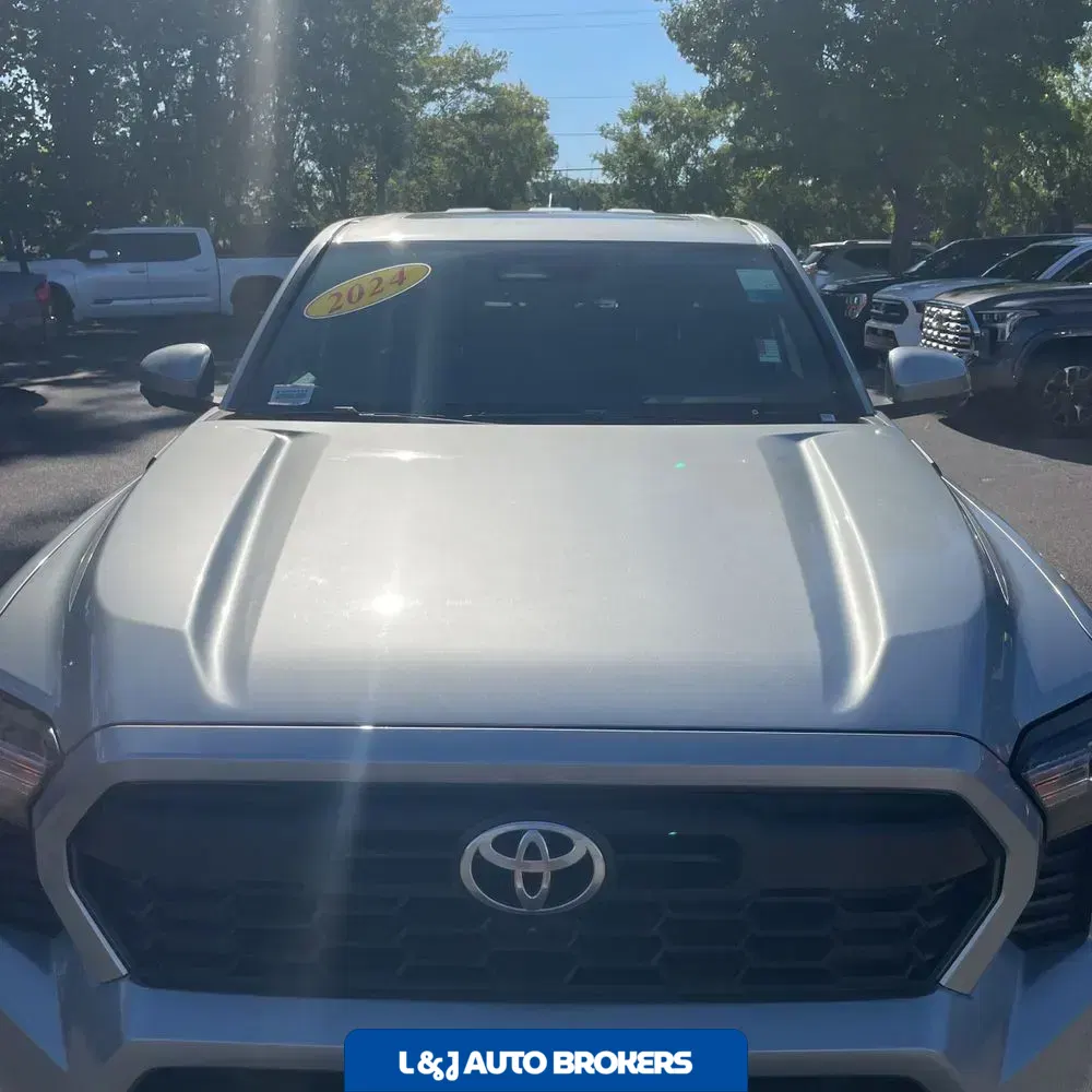 2024 Toyota Tacoma TRD Off-Road HV