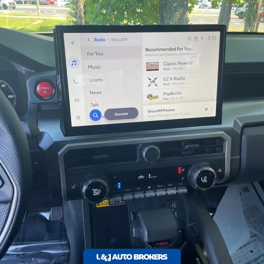 2024 Toyota Tacoma TRD Off-Road HV