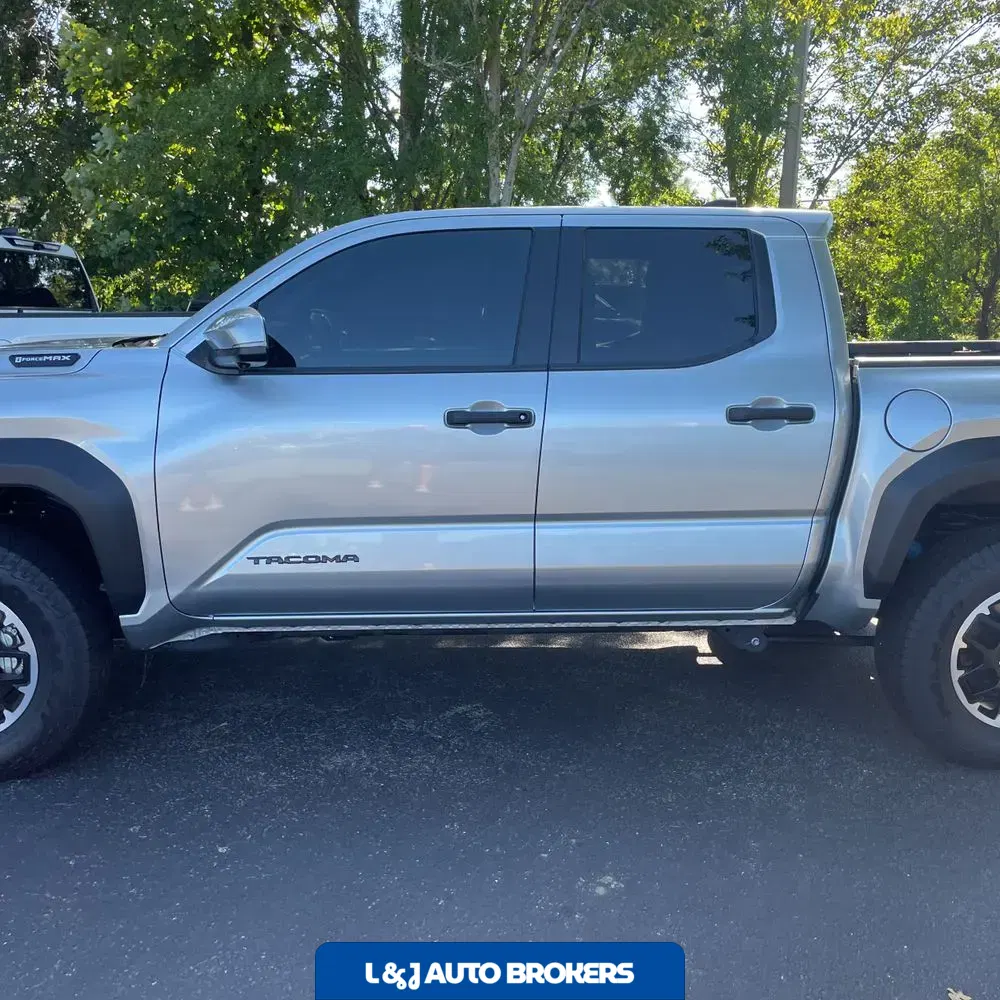 2024 Toyota Tacoma TRD Off-Road HV