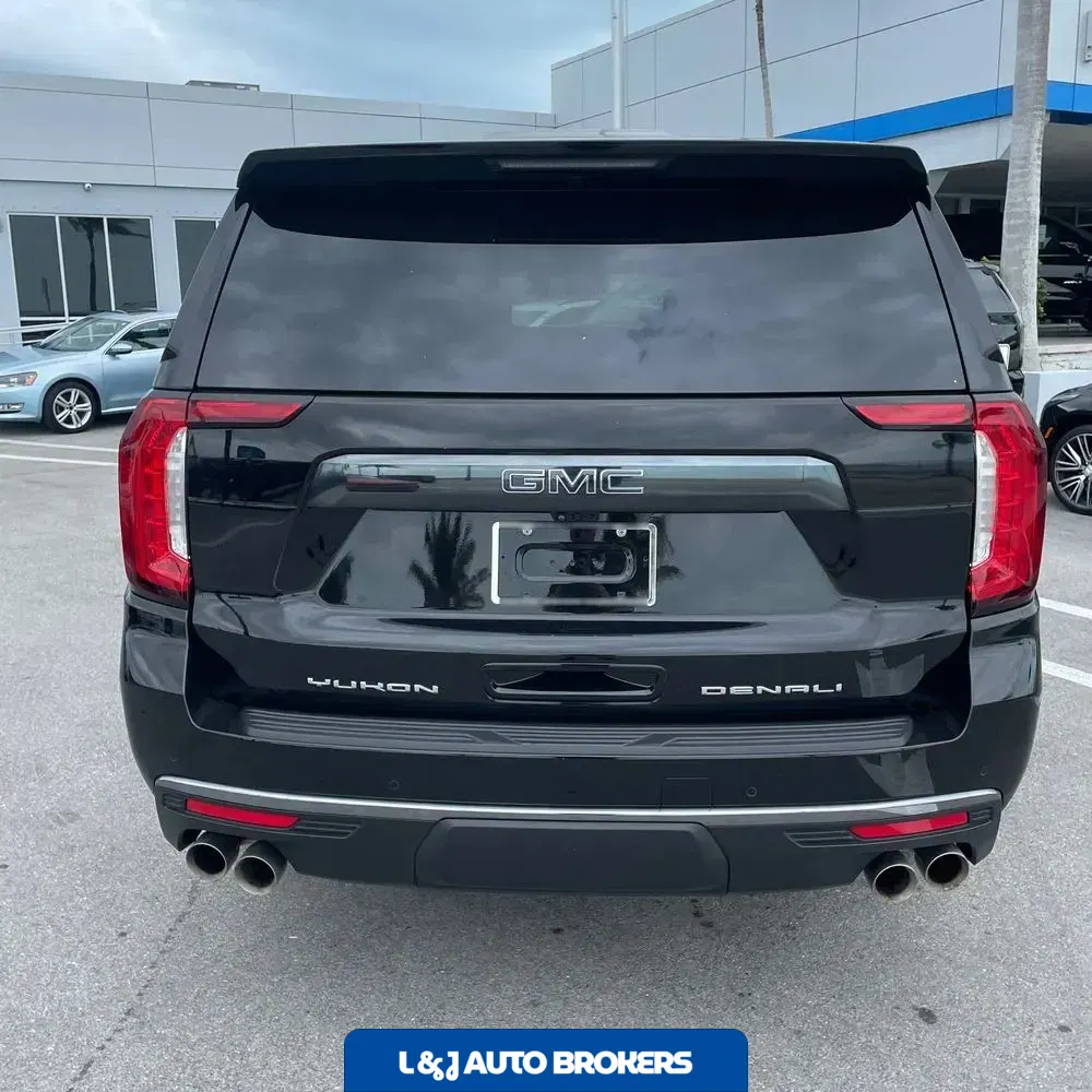 2024 GMC Yukon XL Denali Ultimate