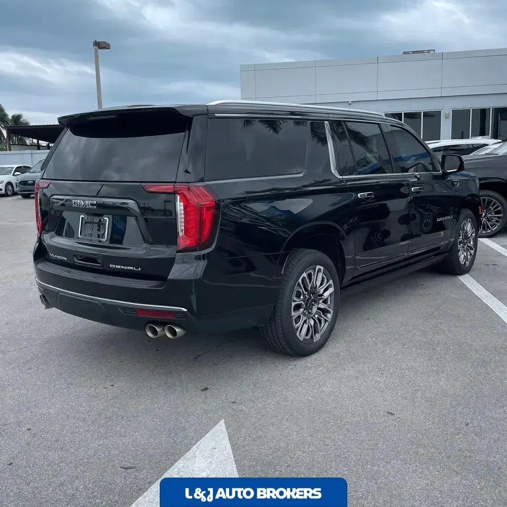 2024 GMC Yukon XL Denali Ultimate