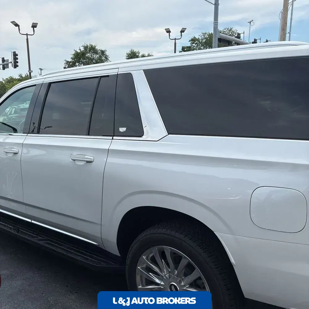 2023 Cadillac Escalade ESV Premium Luxury