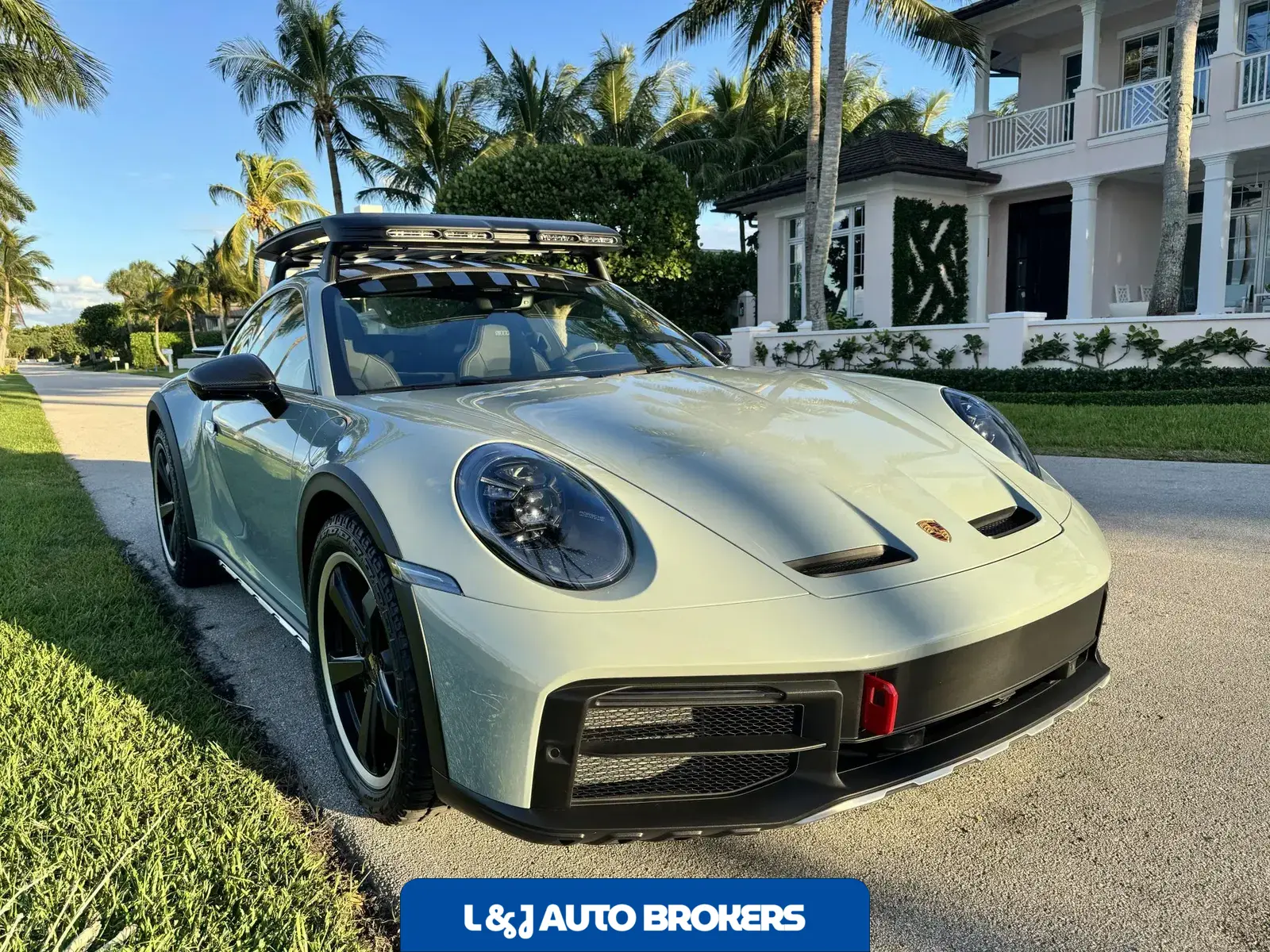 2023 Porsche 911 Dakar