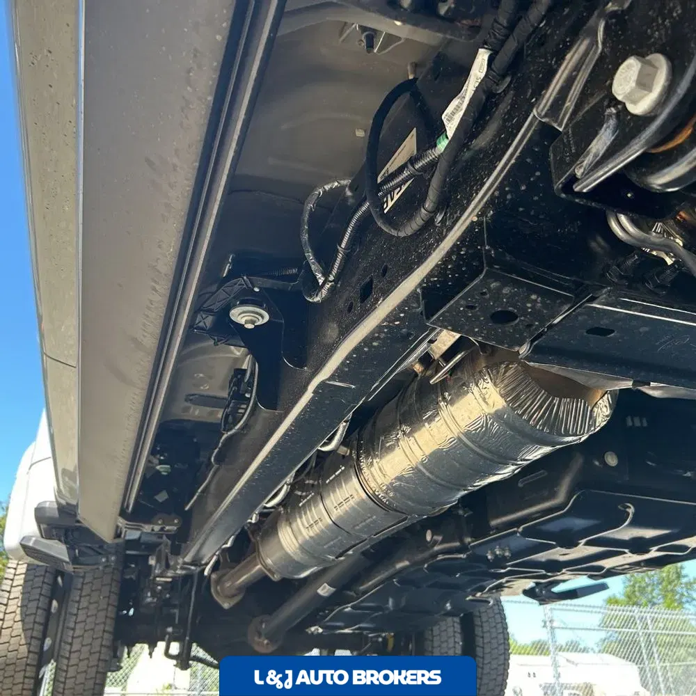 2025 Ford F-450 Super Duty Platinum