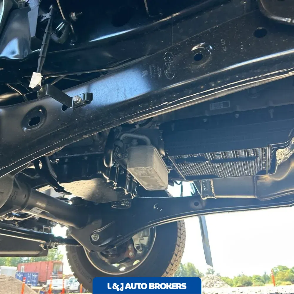 2025 Ford F-450 Super Duty Platinum