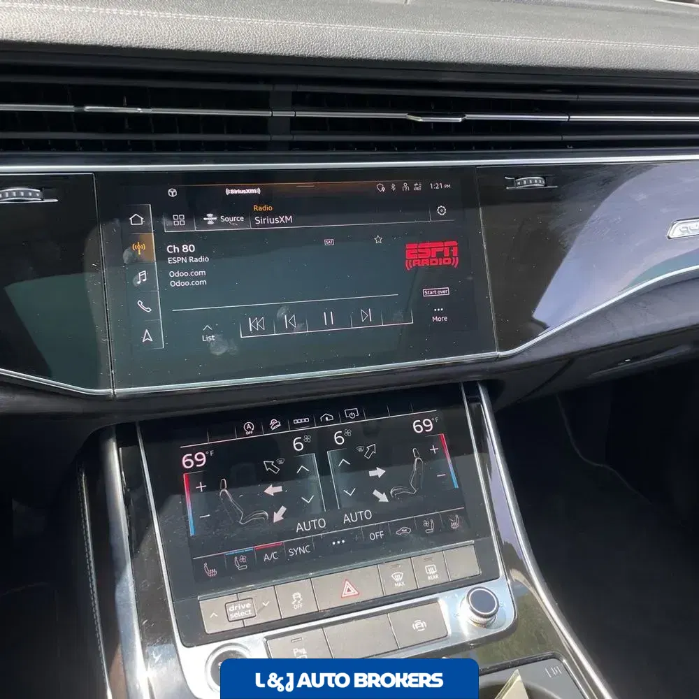 2023 Audi Q8 Premium Plus 55 TFSI