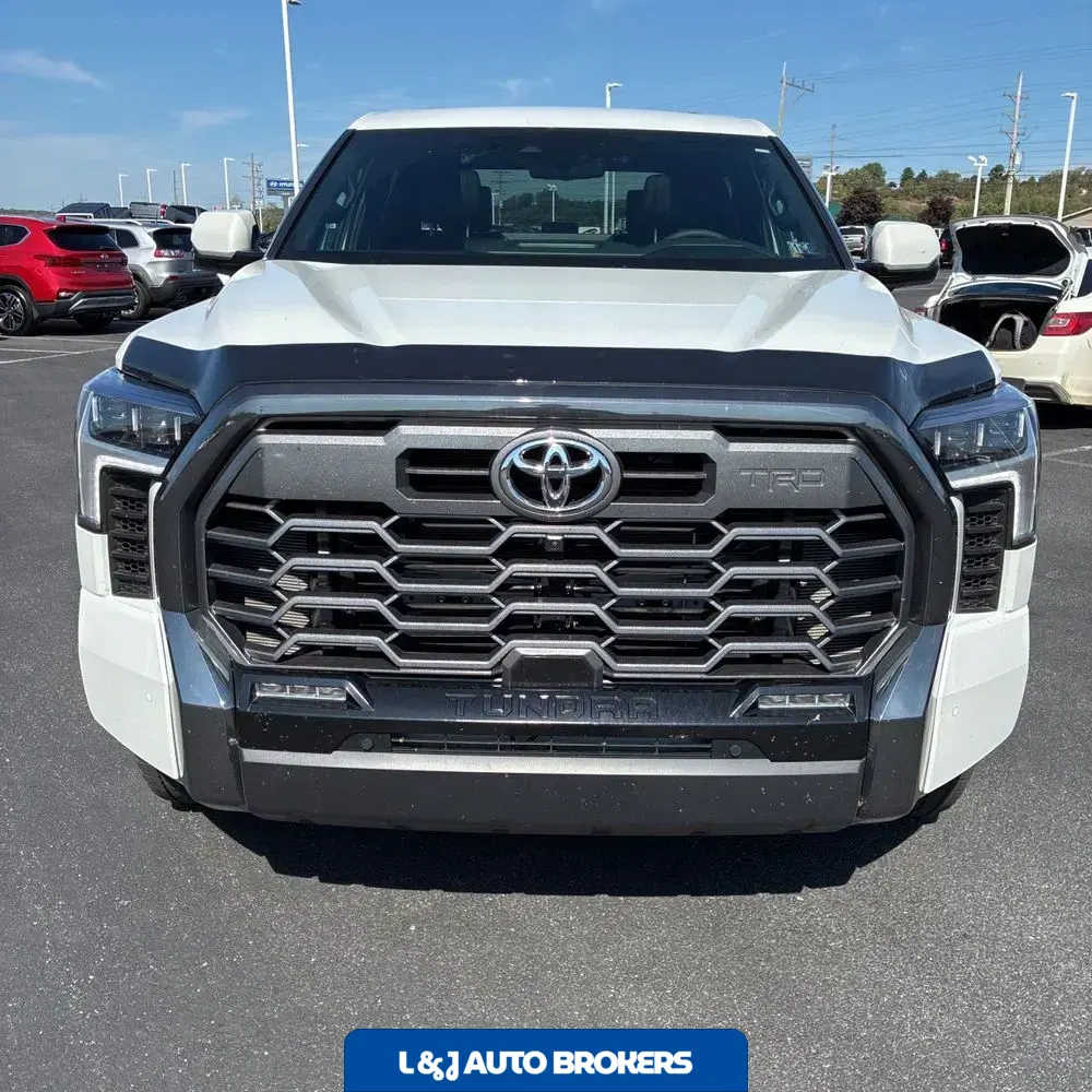 2025 Toyota Tundra Platinum