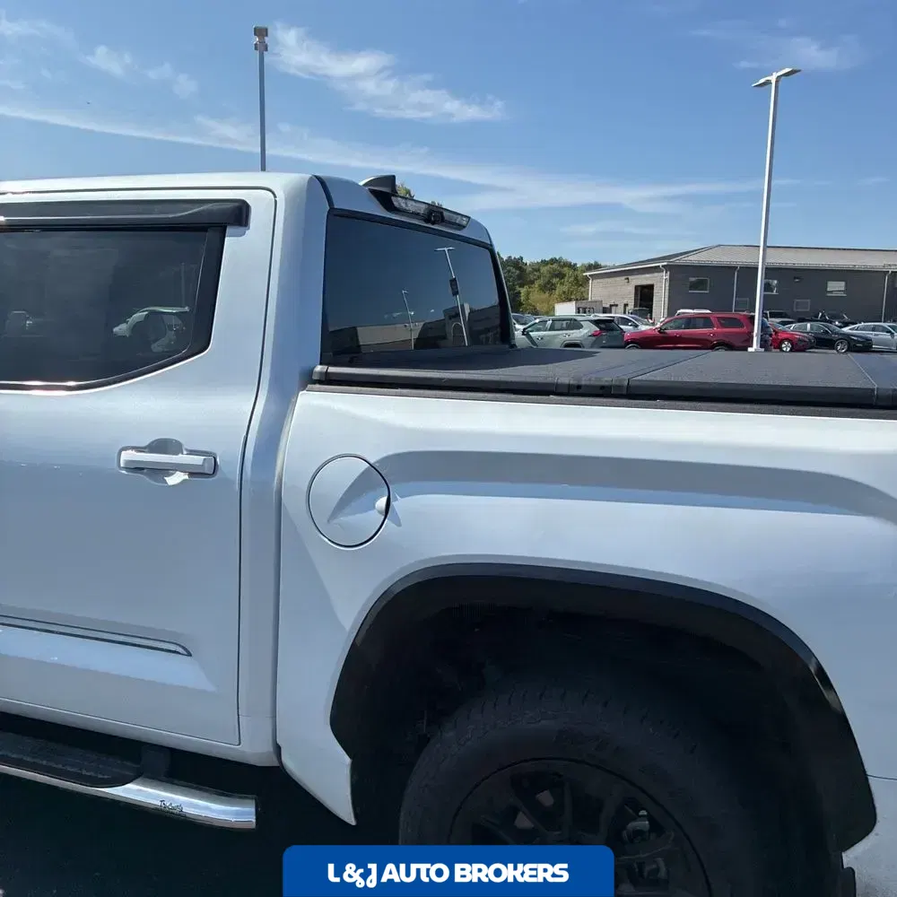 2025 Toyota Tundra Platinum