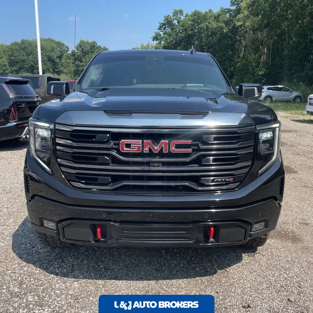 2023 GMC Sierra 1500 AT4