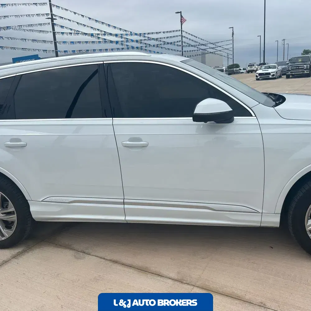 2024 Audi Q7 Premium Plus 55