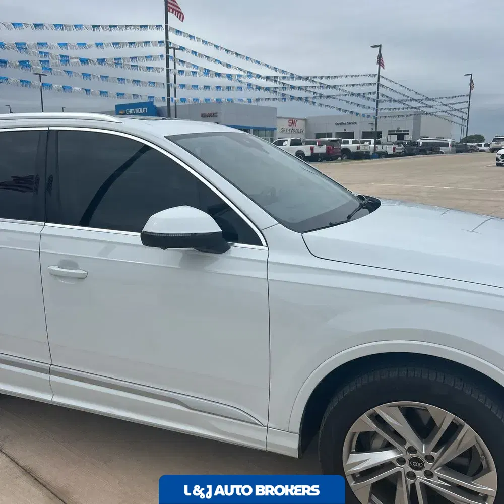 2024 Audi Q7 Premium Plus 55
