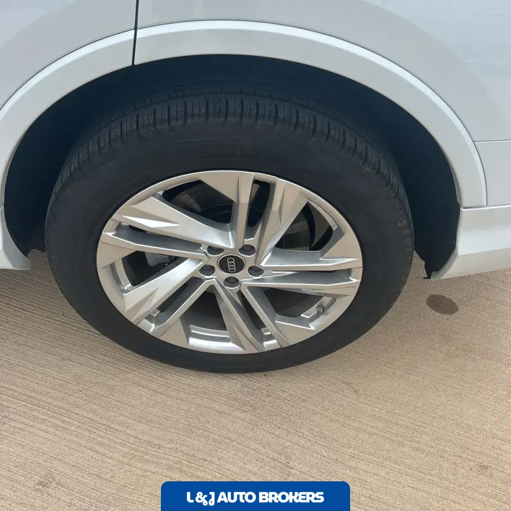 2024 Audi Q7 Premium Plus 55