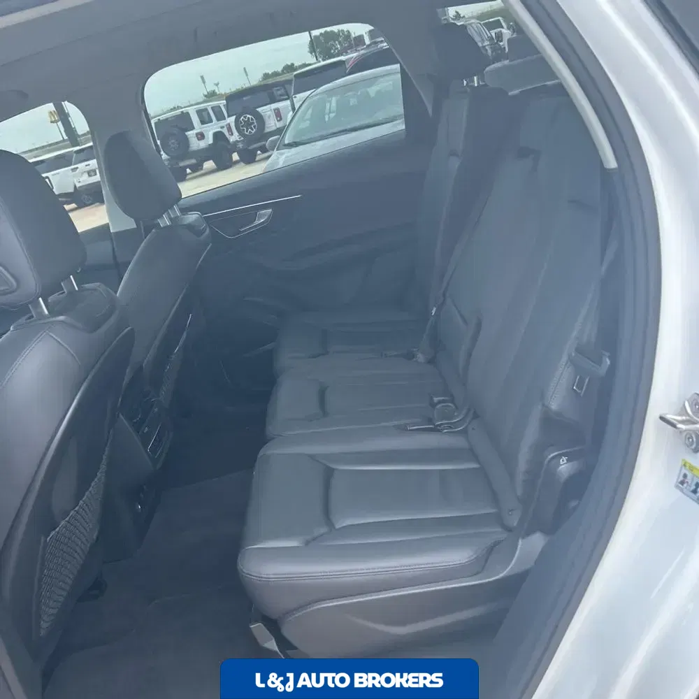 2024 Audi Q7 Premium Plus 55