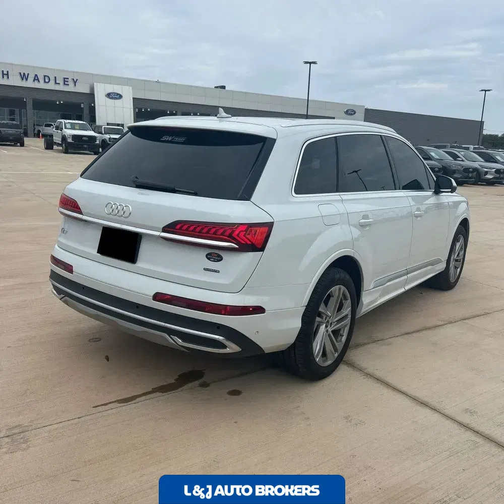 2024 Audi Q7 Premium Plus 55
