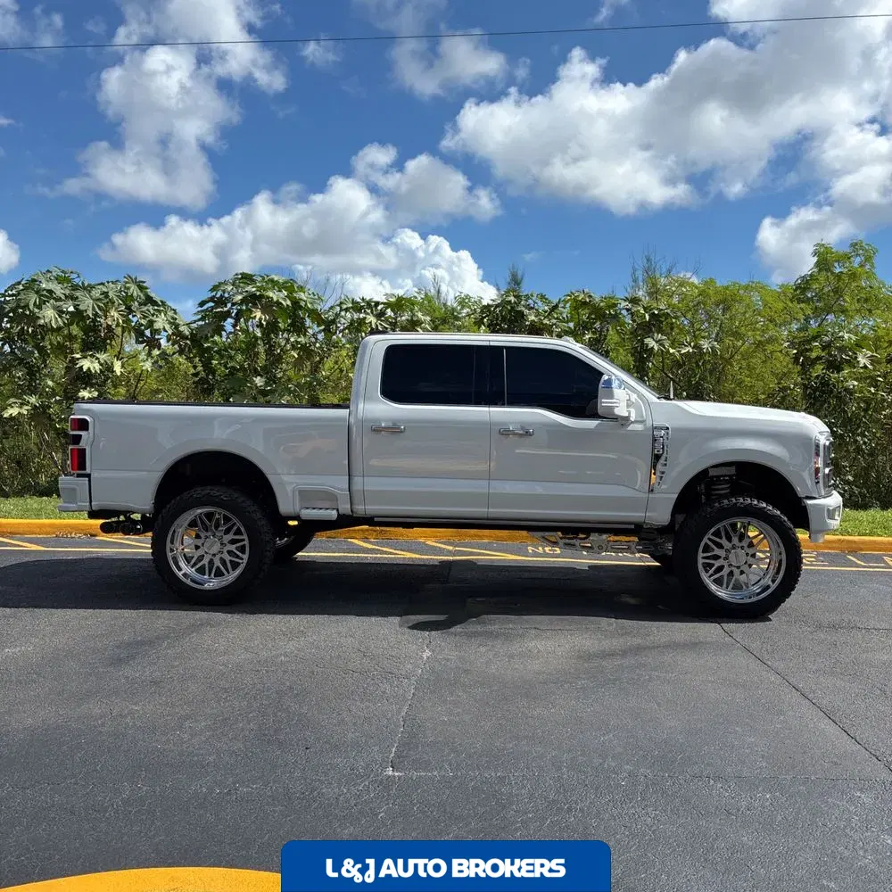 2024 Ford F-350 Super Duty Limited