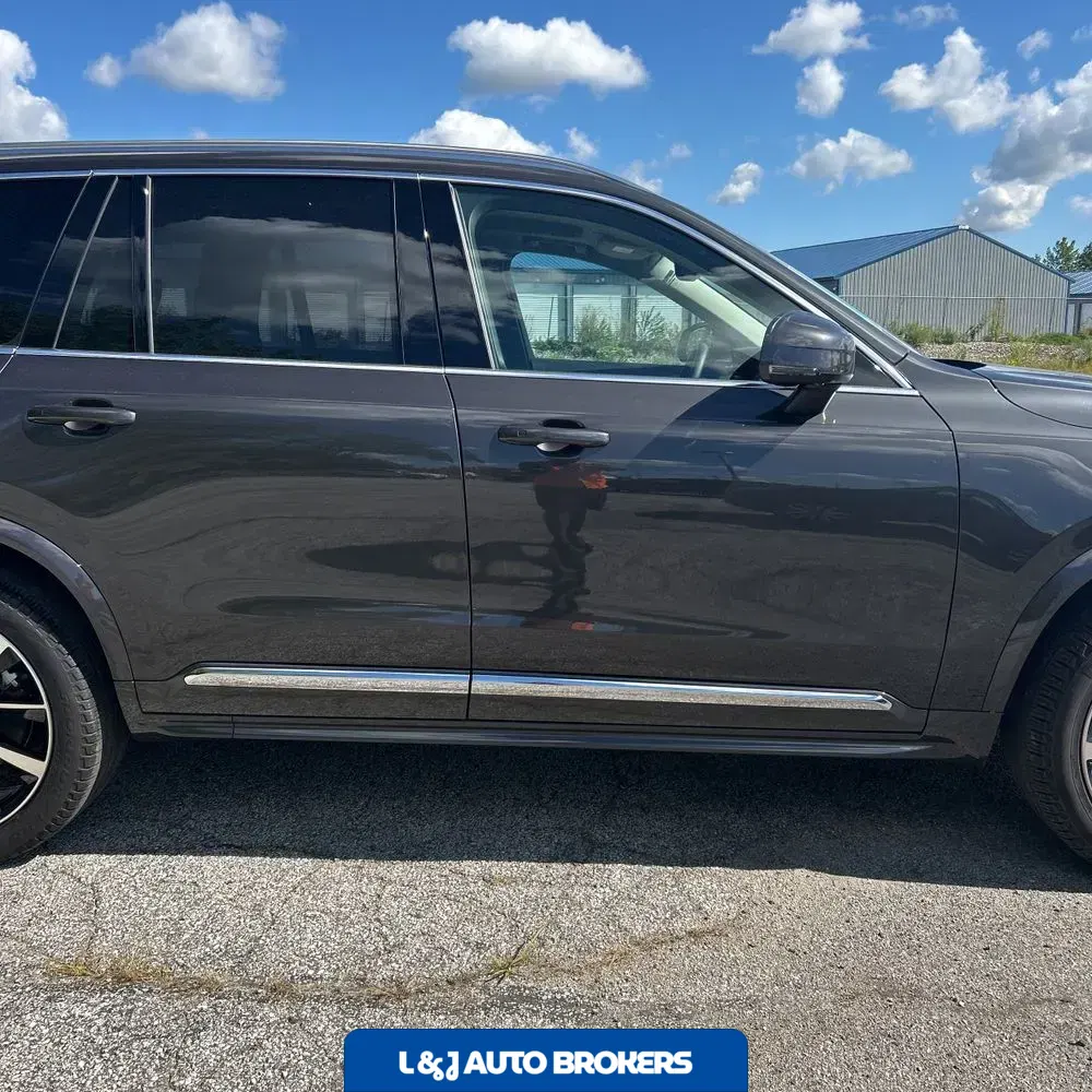 2024 Volvo XC90 B5 - Plus
