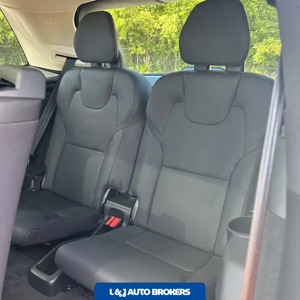 2024 Volvo XC90 B5 - Plus