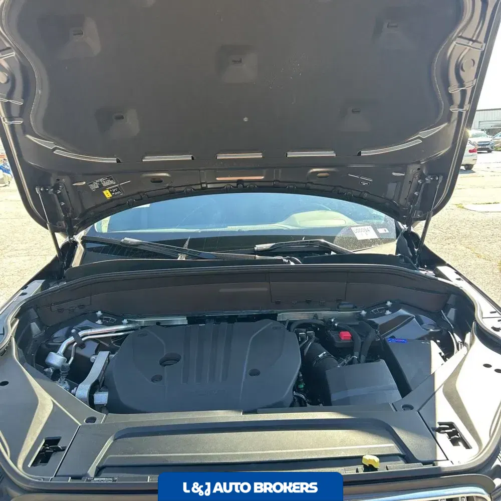 2024 Volvo XC90 B5 - Plus