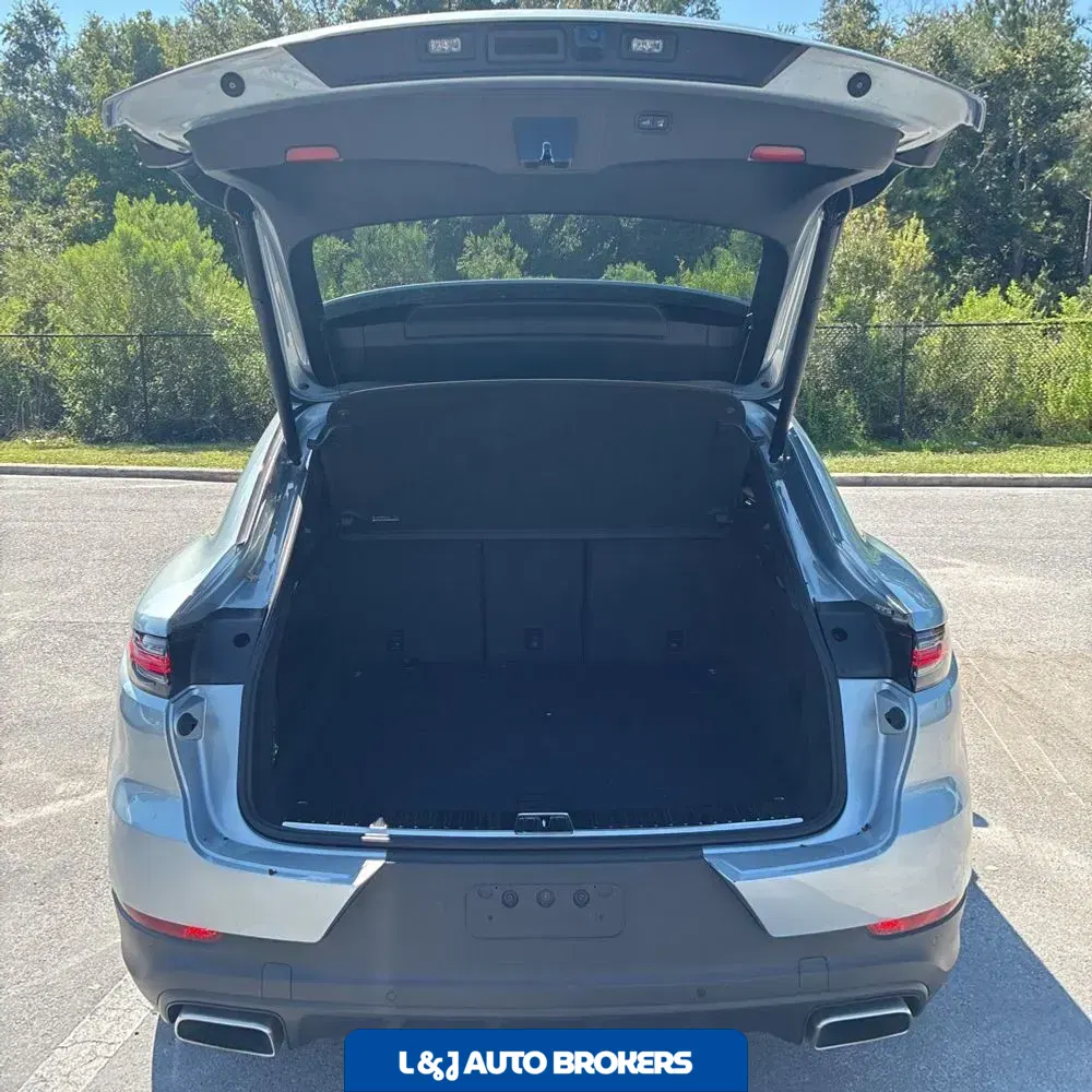 2022 Porsche Cayenne Coupe