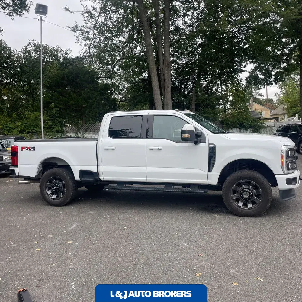 2023 Ford F-250 Super Duty Lariat
