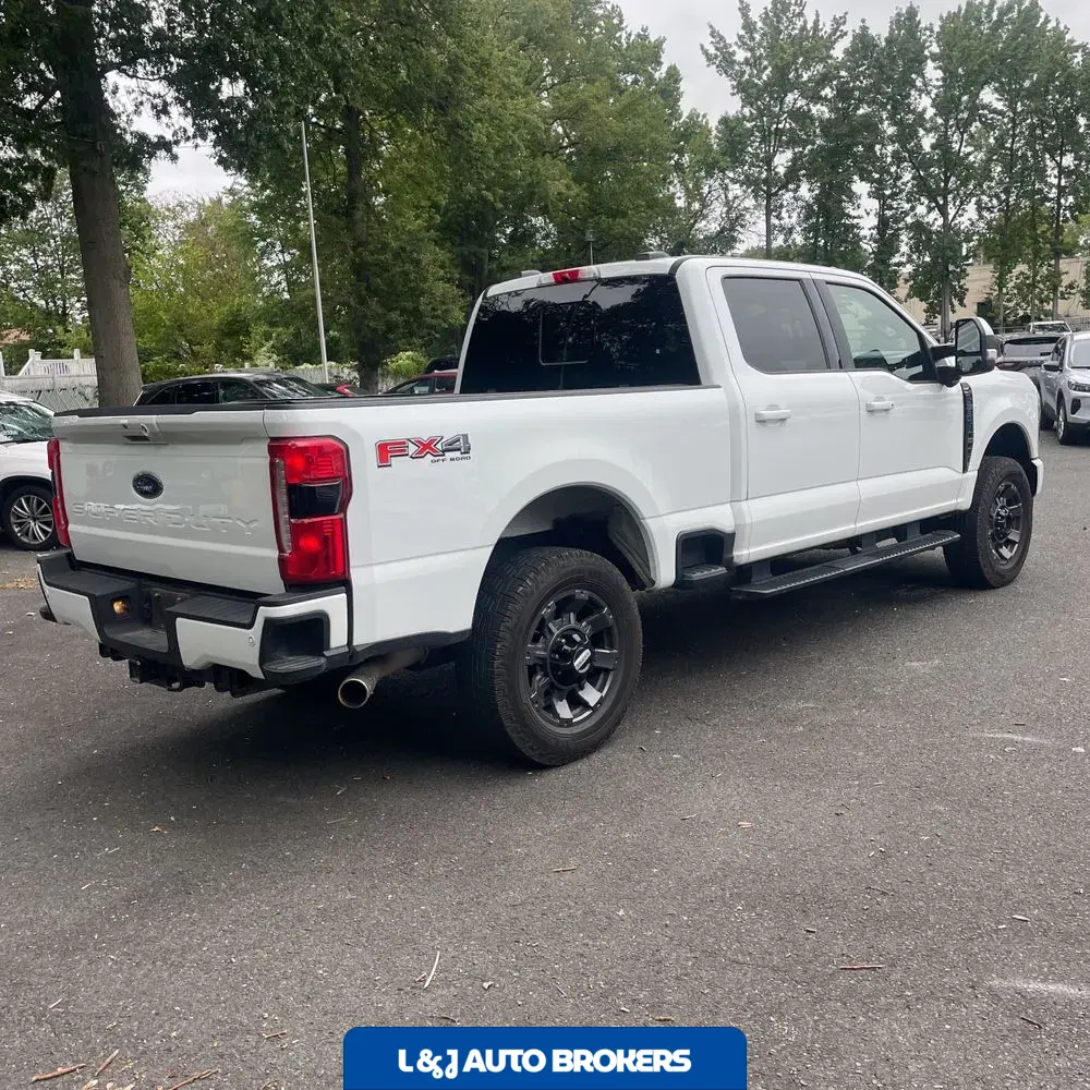 2023 Ford F-250 Super Duty Lariat