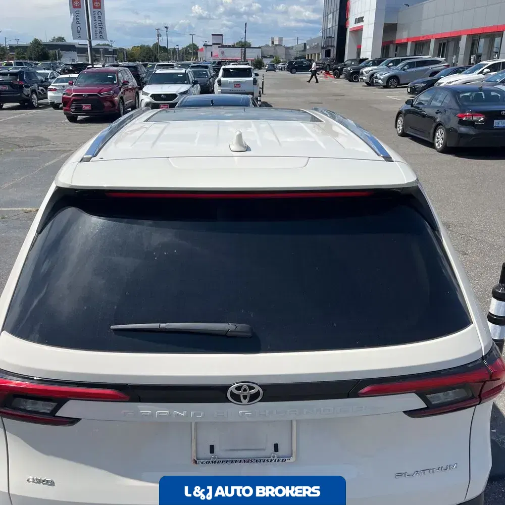 2024 Toyota Grand Highlander Platinum