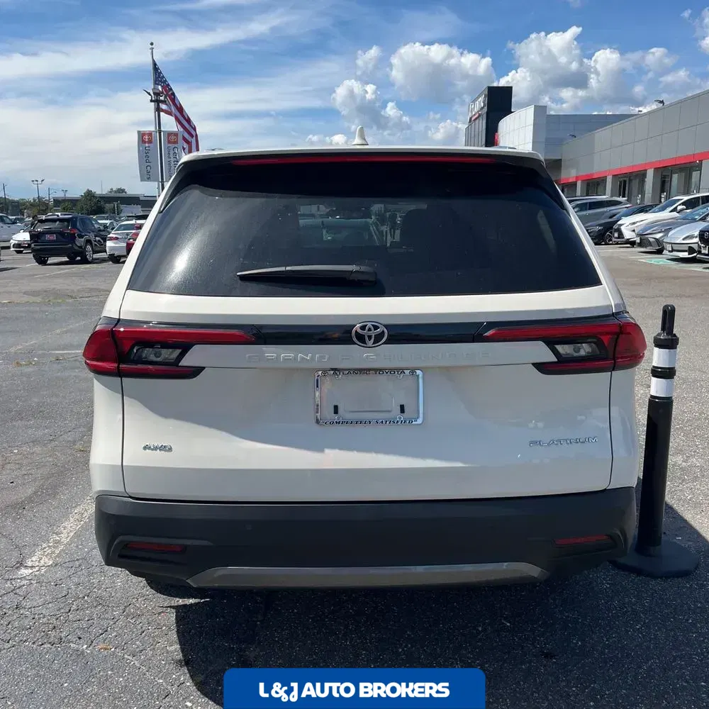 2024 Toyota Grand Highlander Platinum