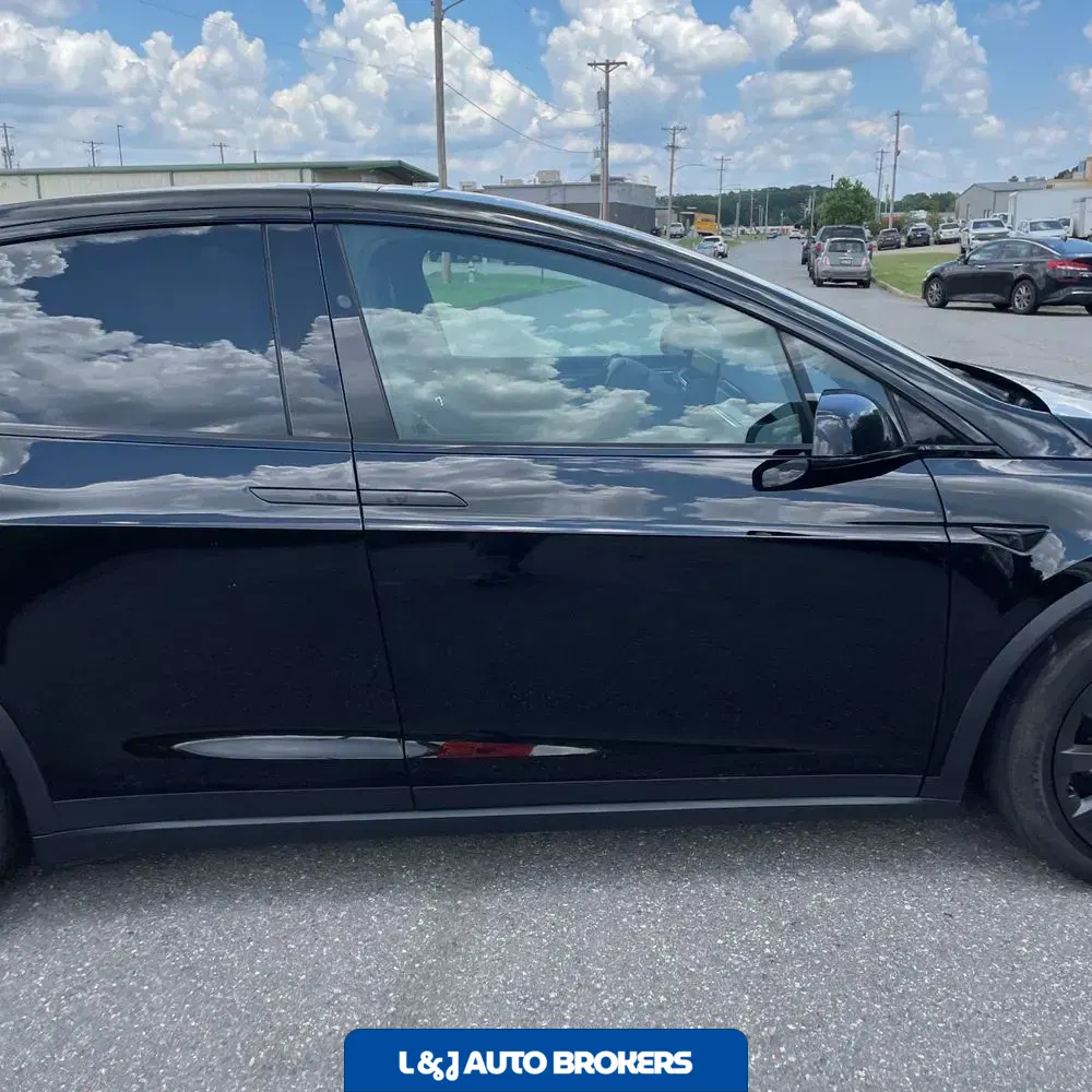 2022 Tesla Model X Plaid