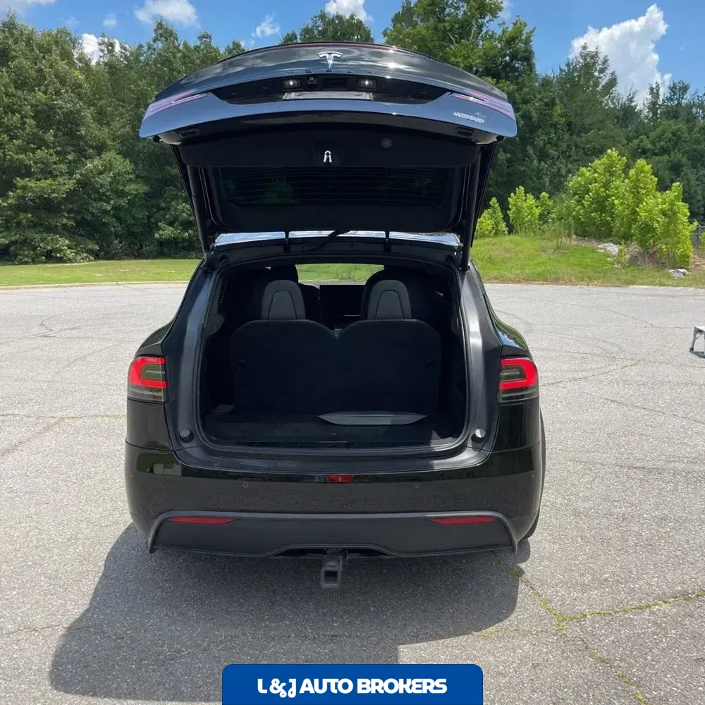2022 Tesla Model X Plaid